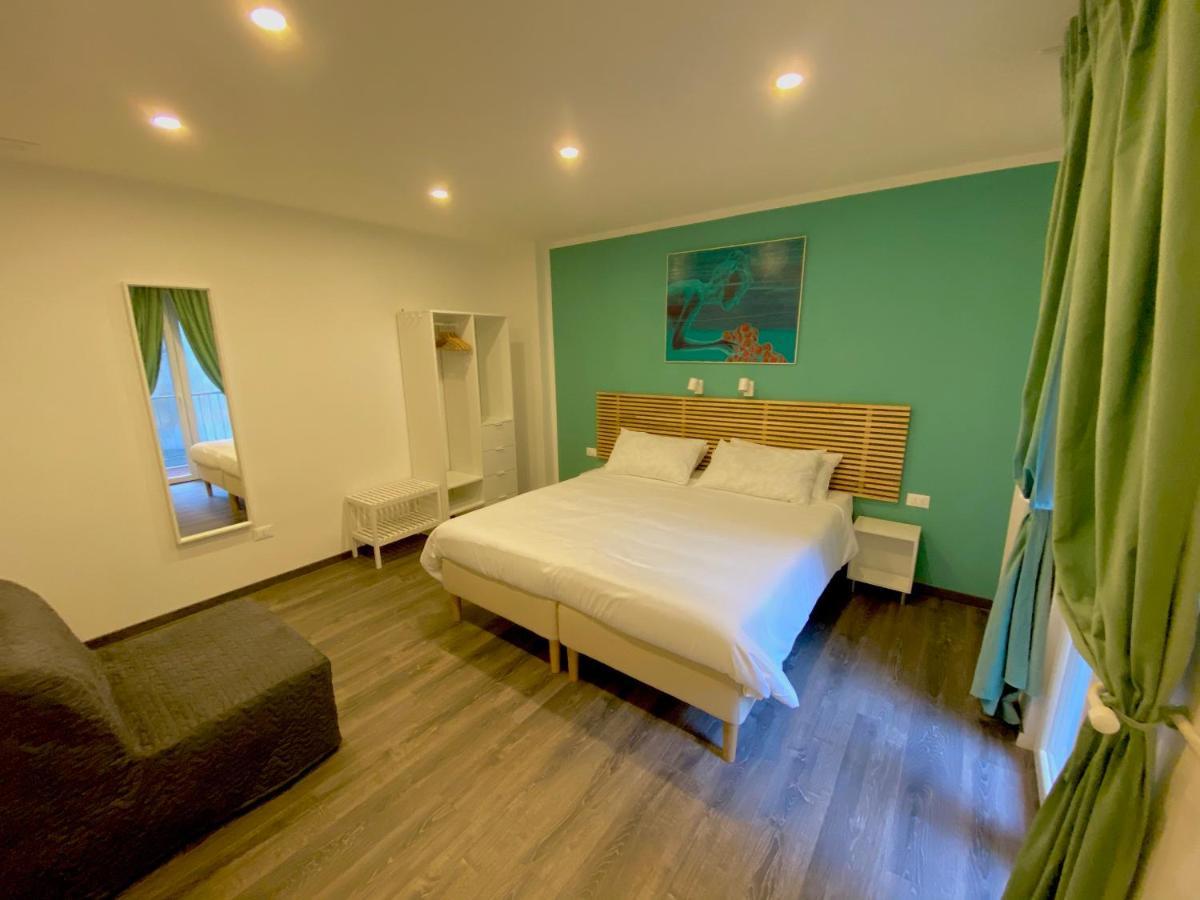 Mimi Rooms&Studios ตรีเอสเต ภายนอก รูปภาพ