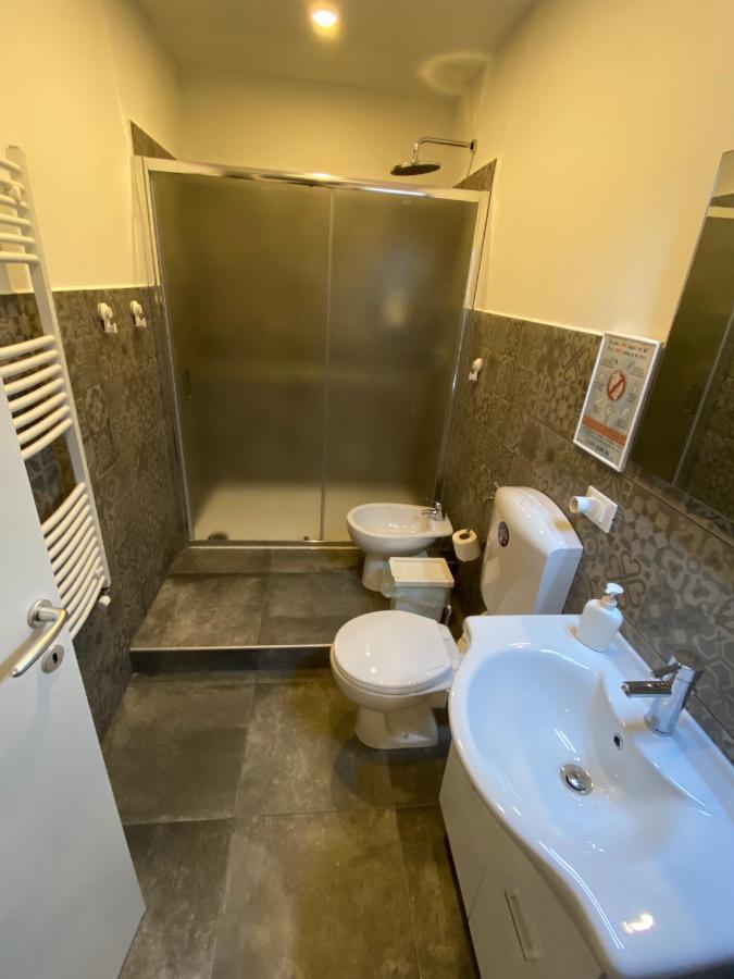 Mimi Rooms&Studios ตรีเอสเต ภายนอก รูปภาพ