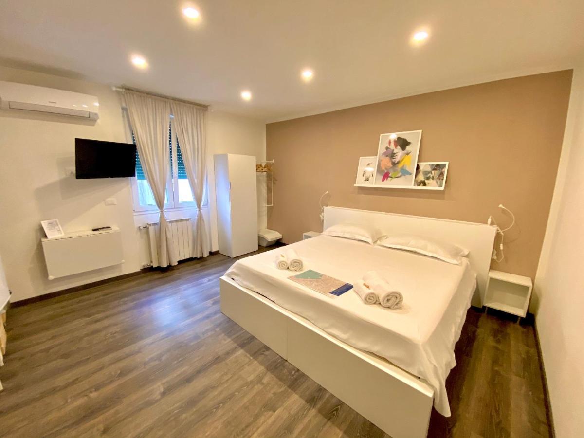 Mimi Rooms&Studios ตรีเอสเต ภายนอก รูปภาพ