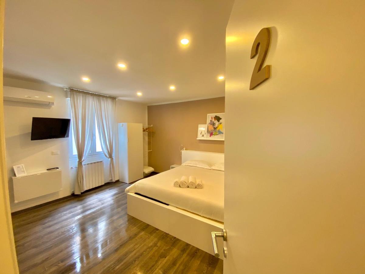 Mimi Rooms&Studios ตรีเอสเต ภายนอก รูปภาพ